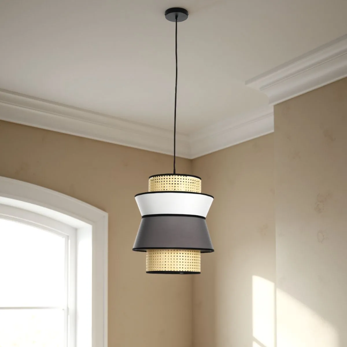 Lampadario Wien Tomasucci in una stanza