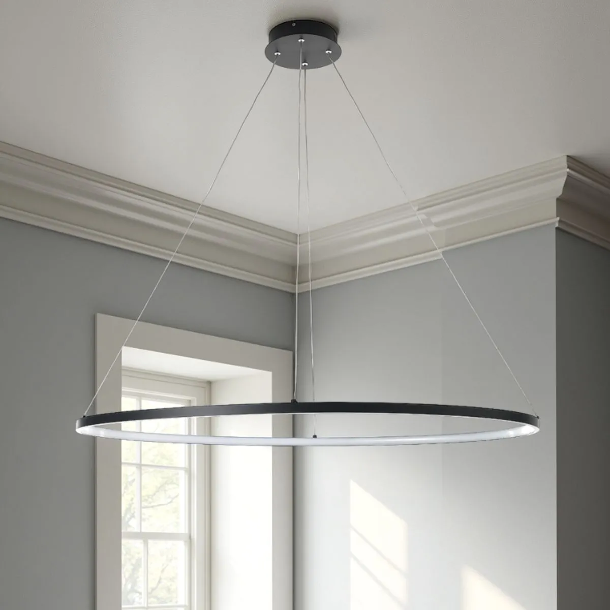 Lampadario Oval Ring Tomasucci nero ambientato