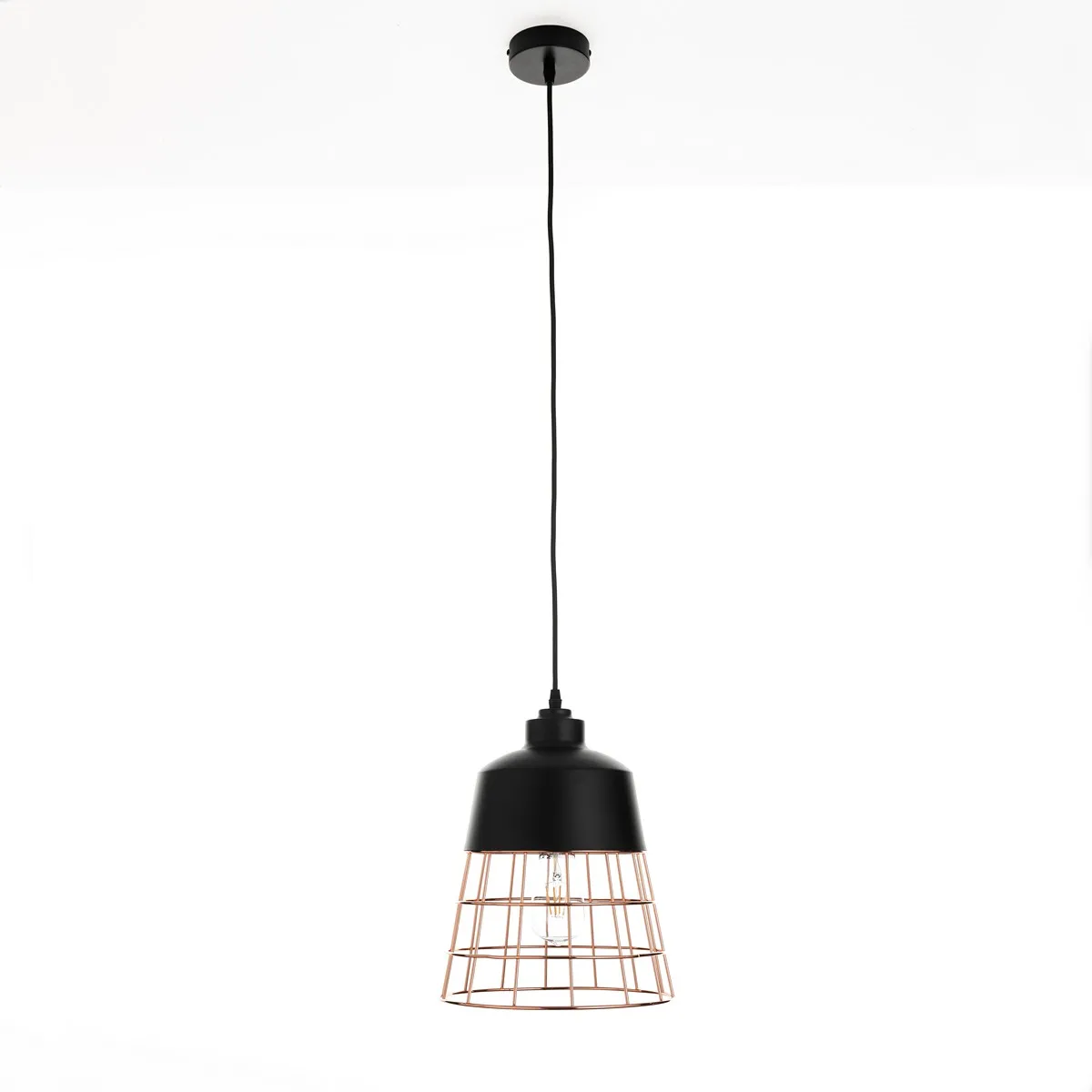 Lampadario Grid Tomasucci appeso con cavo nero