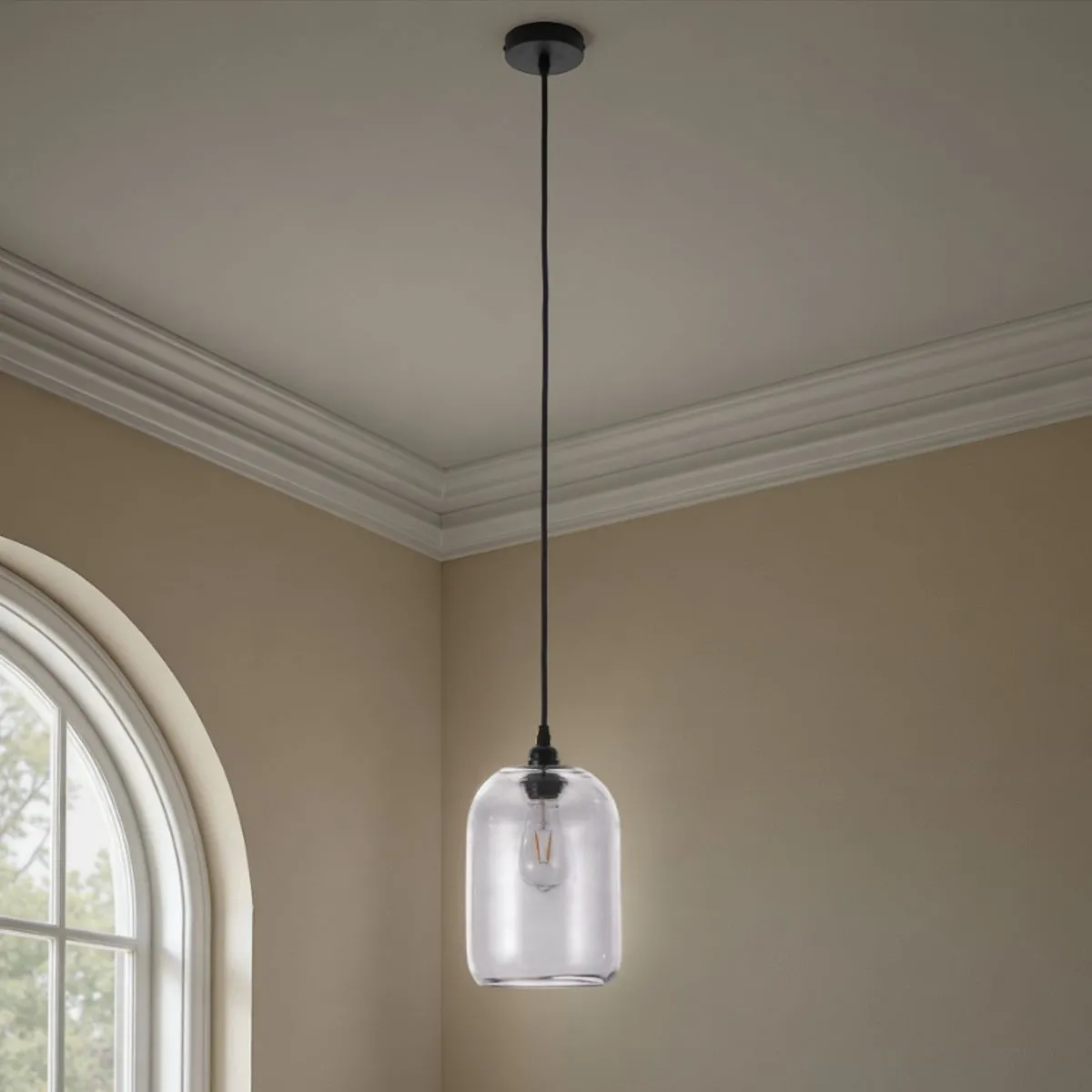 Lampadario Skittle-C Tomasucci in vetro grigio in una stanza