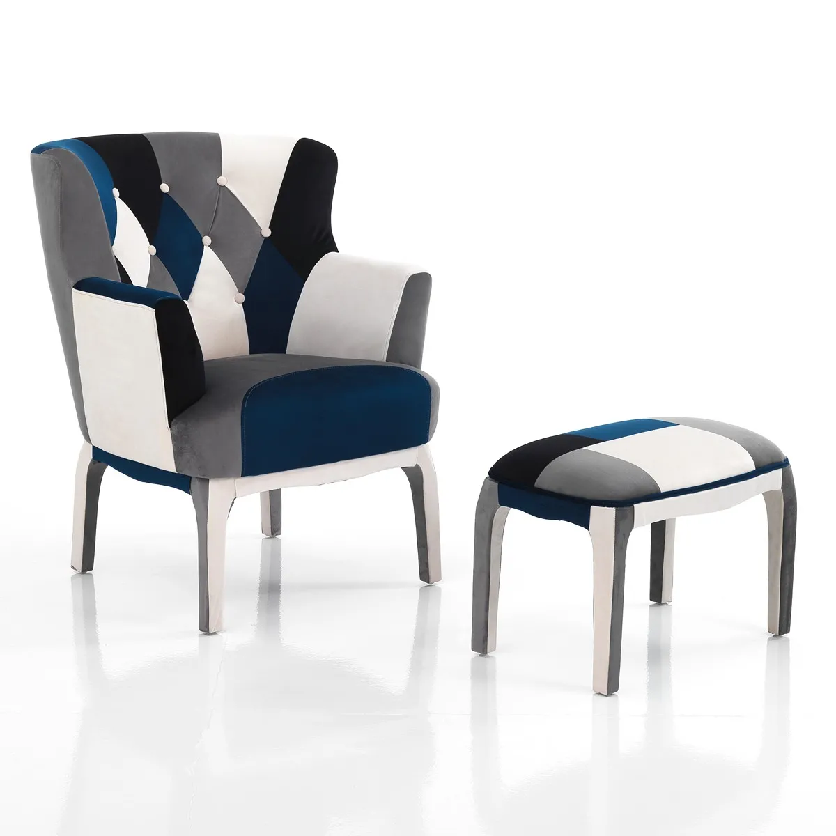 Poltrona e pouf Kaleidos-E Tomasucci in patchwork blu