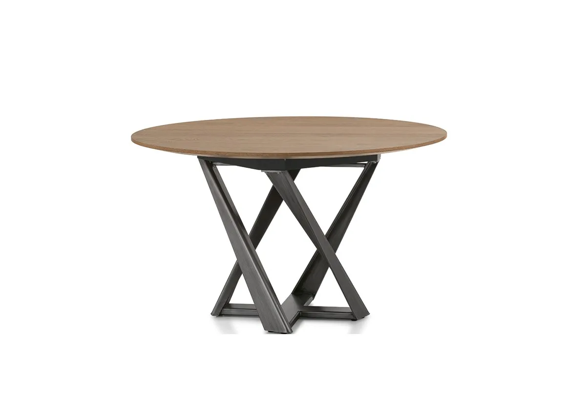 Tavolo Cronos Wood Target Point su fondo bianco