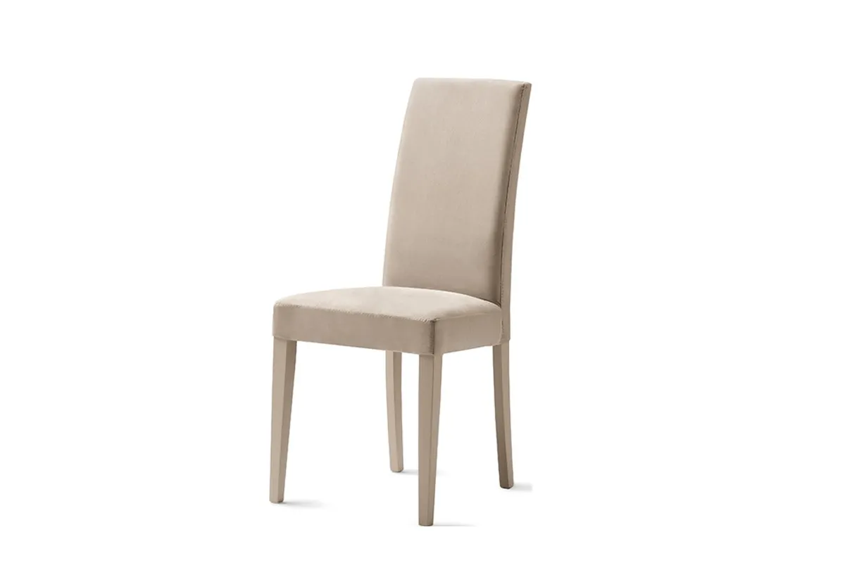 Sedia Lugano Target Point beige con schienale alto su fondo bianco