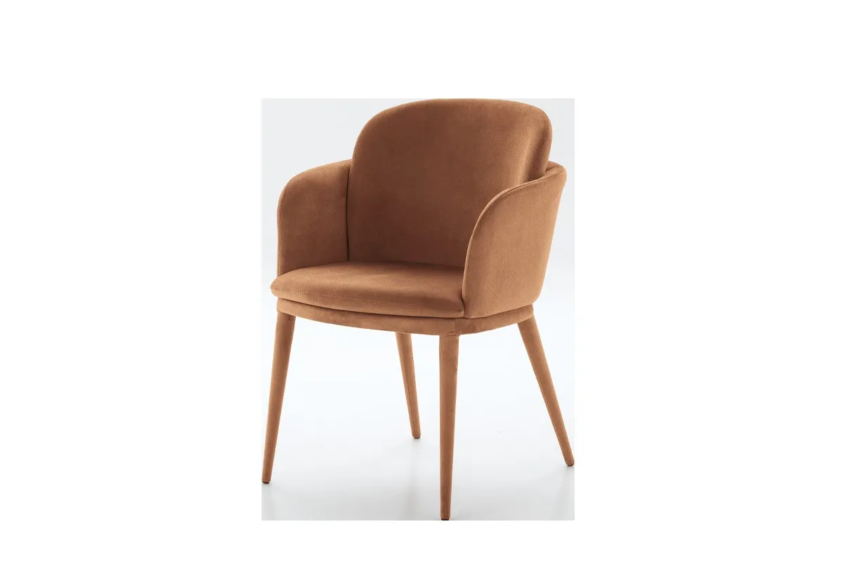 Poltroncina Cleveland Target Point color cuoio su fondo bianco