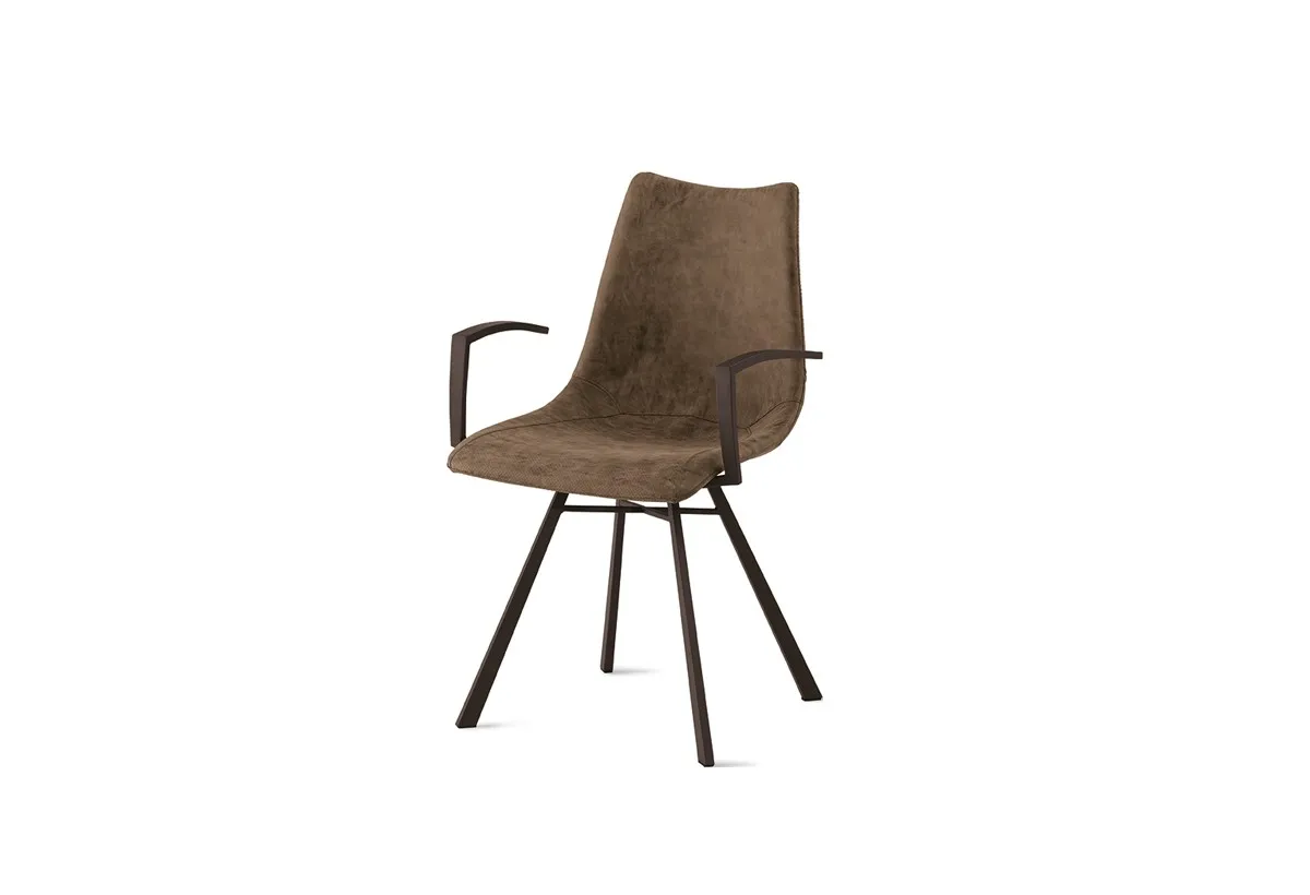 Poltroncina Maiorca Target Point marrone su fondo bianco