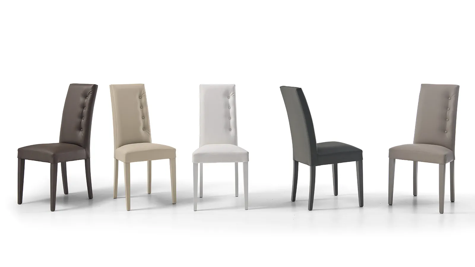 Cinque sedie Emy Tecnolegno in ecopelle nei colori marrone, corda, bianco, grigio e ghiaccio
