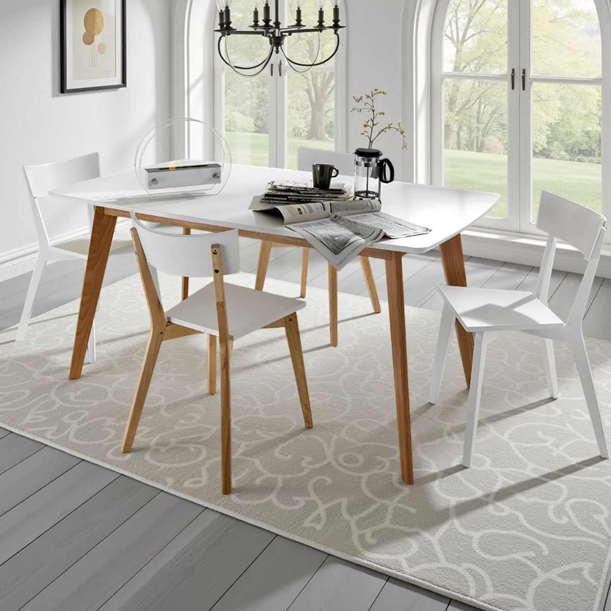 Tavolo Kyra Tomasucci bianco con gambe rovere in cucina