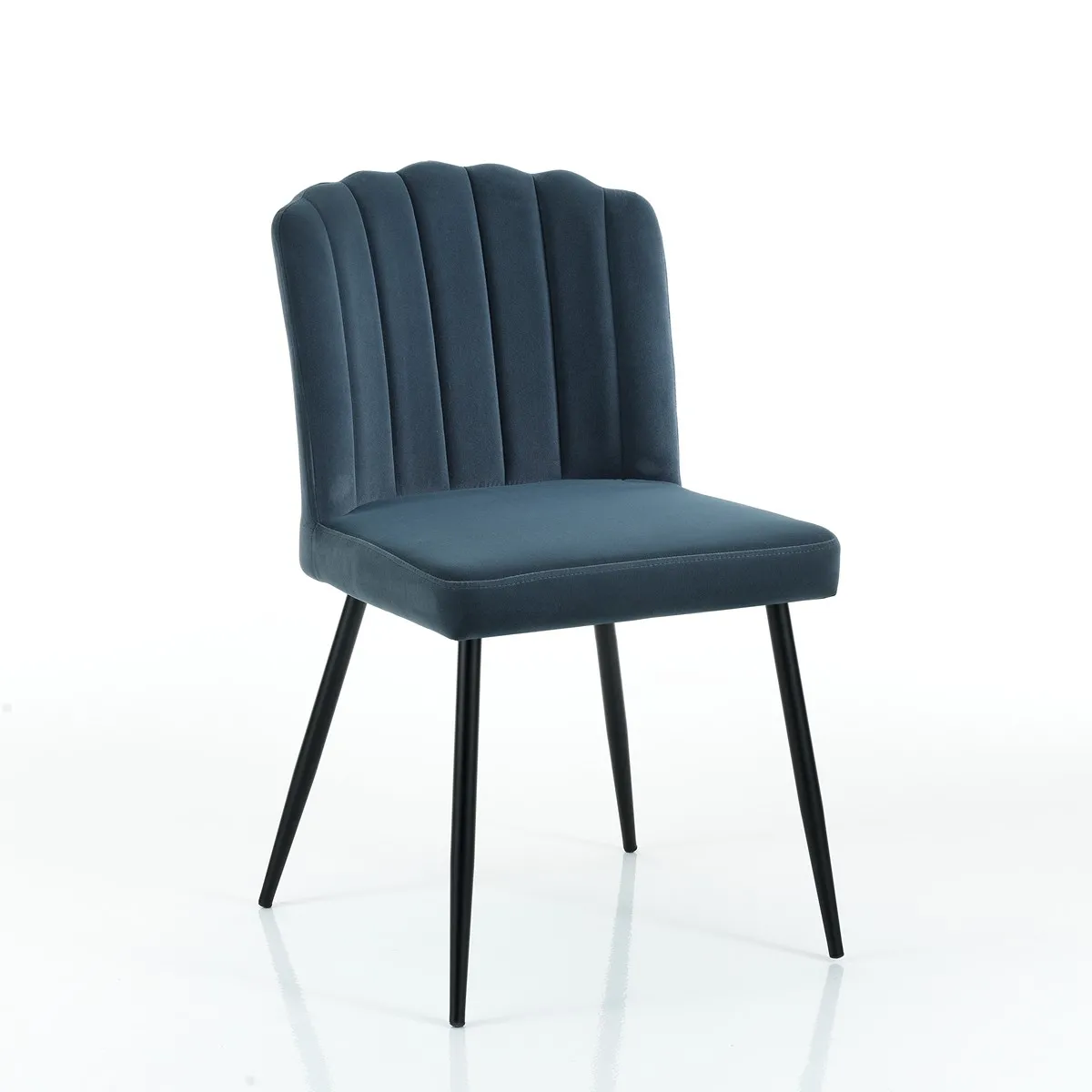Sedia Claudia Tomasucci blu scontornata