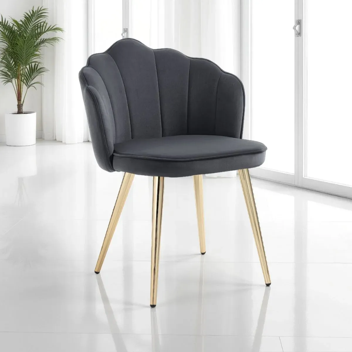 Sedia Shell Tomasucci a conchiglia con gambe oro