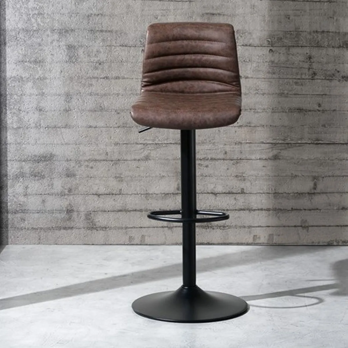 Sgabello Garbo Brown Tomasucci marrone