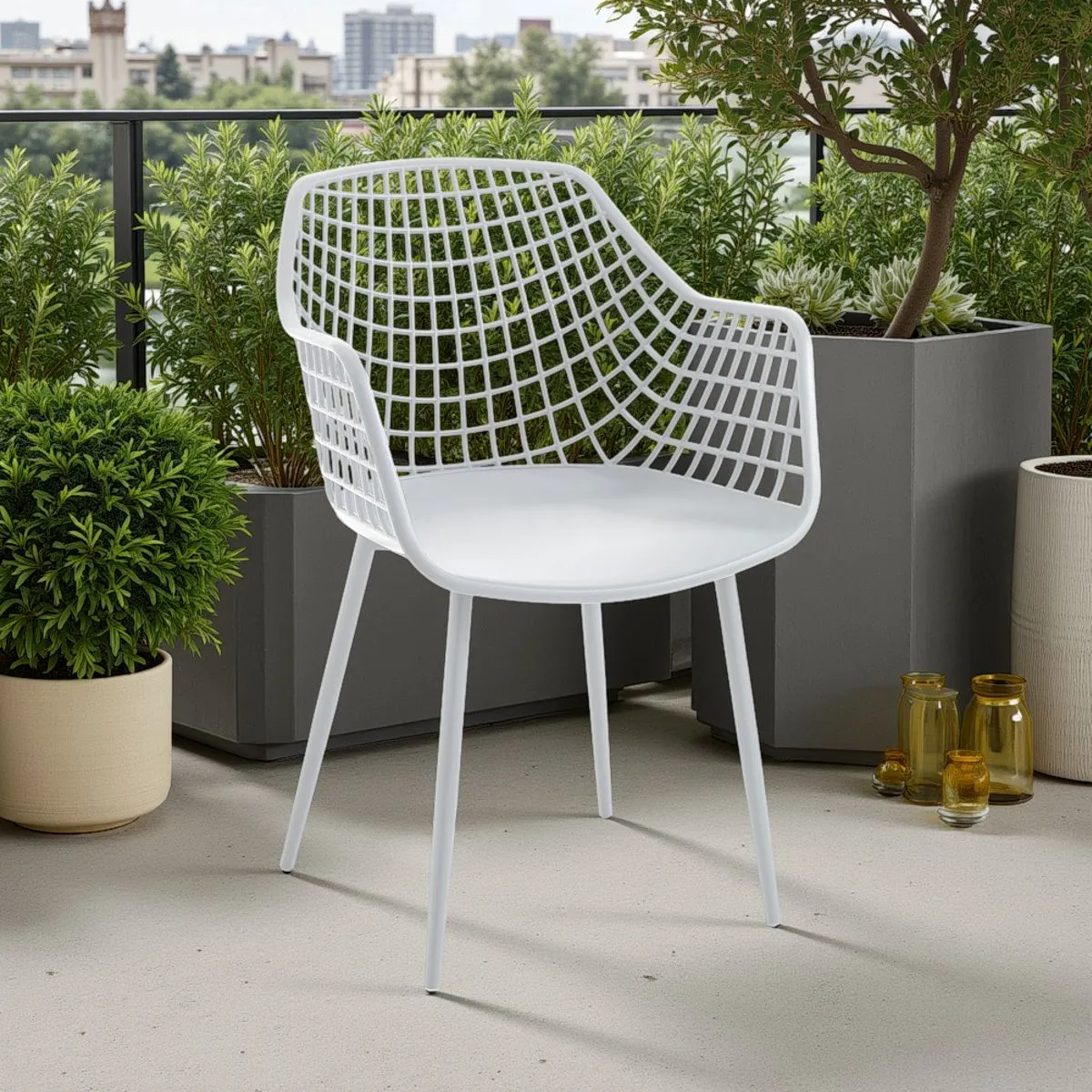 Sedia Nairobi White Plus Tomasucci con braccioli