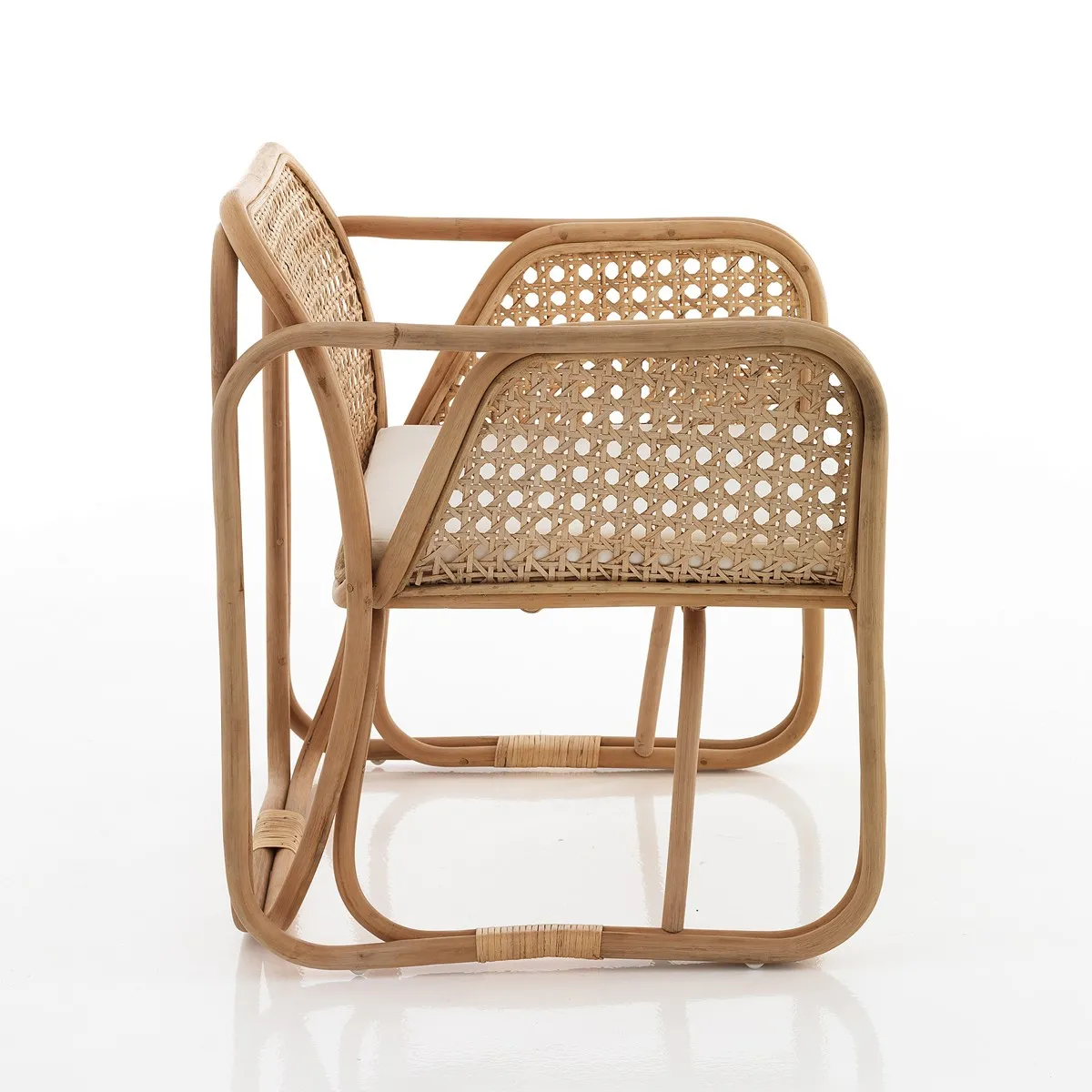 Poltroncina Kamala Tomasucci di lato