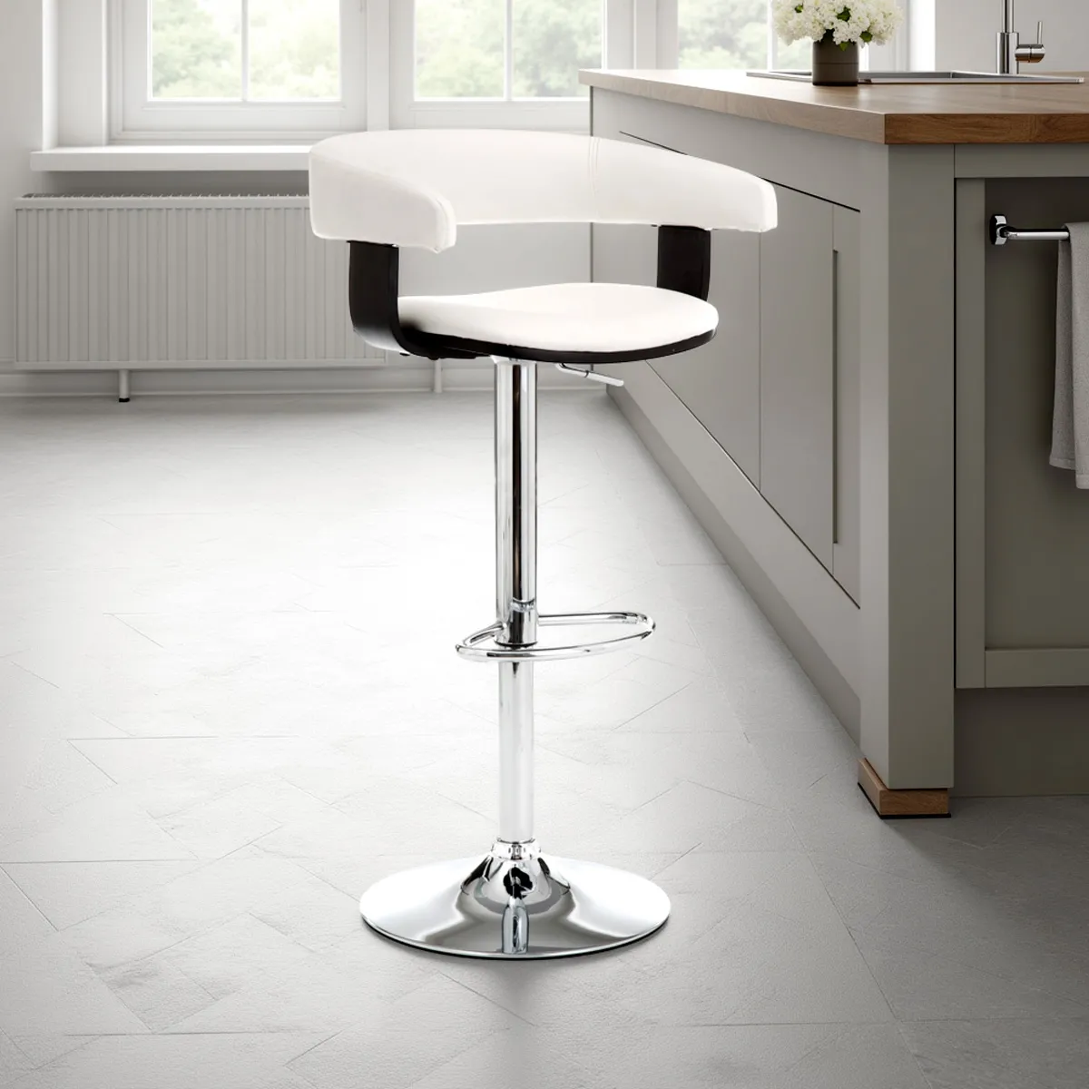 Sgabello Casting White Tomasucci bianco