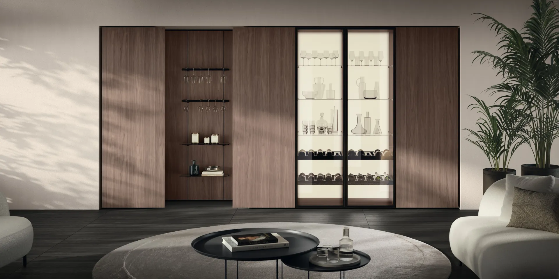 Soggiorno Essenza Scavolini con armadi a tutta altezza in Noce Classic e vetrina Air Box illuminata