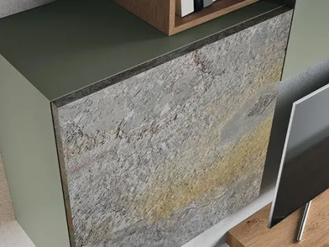 Vai alla foto 2
