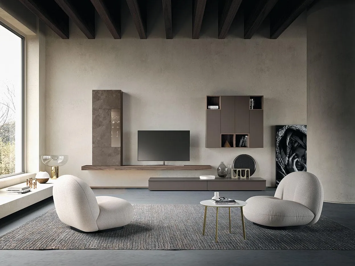 Soggiorno con composizione Horizon 916 MobilGam con contenitore scuro a parete
