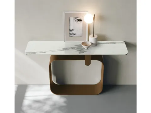 Vai alla foto 1