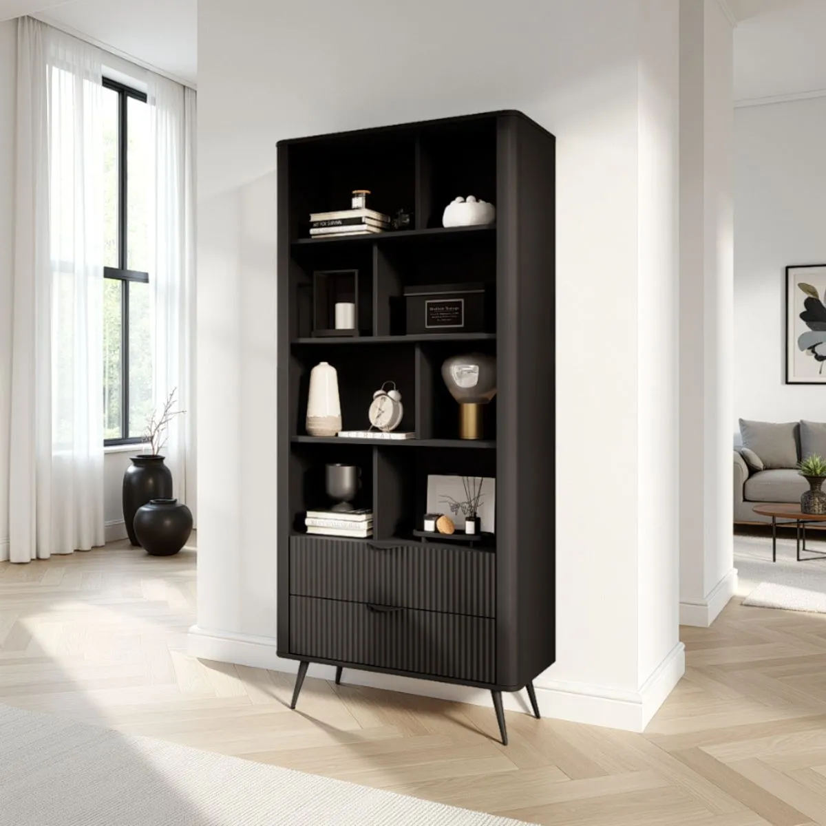 Libreria Gretha Black Tomasucci in soggiorno luminoso
