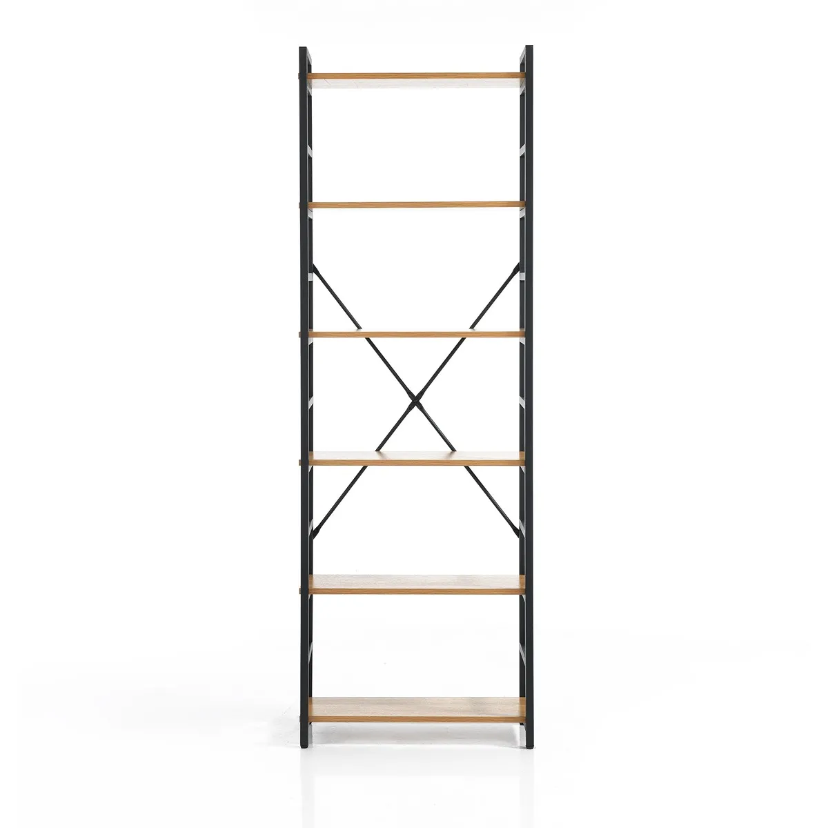 Libreria Cukin Evo Tomasucci scontornata su fondo bianco