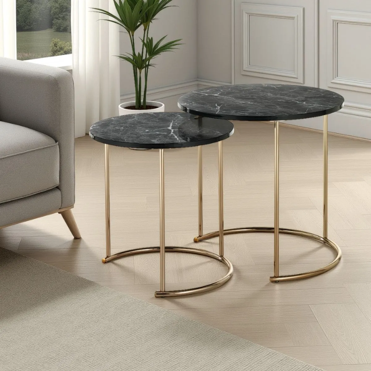 Set tavolini Thin-R Black Marble Tomasucci con struttura dorata