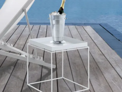 Vai alla foto 1