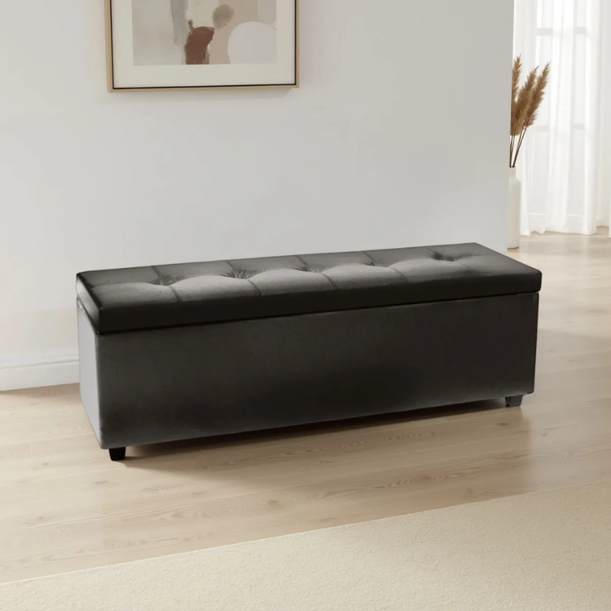 Cassapanca Nice Tomasucci ai piedi del letto