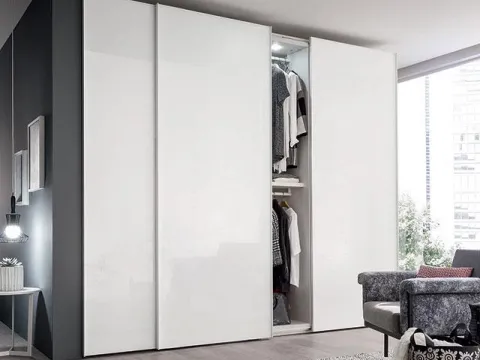 Vai alla foto 2