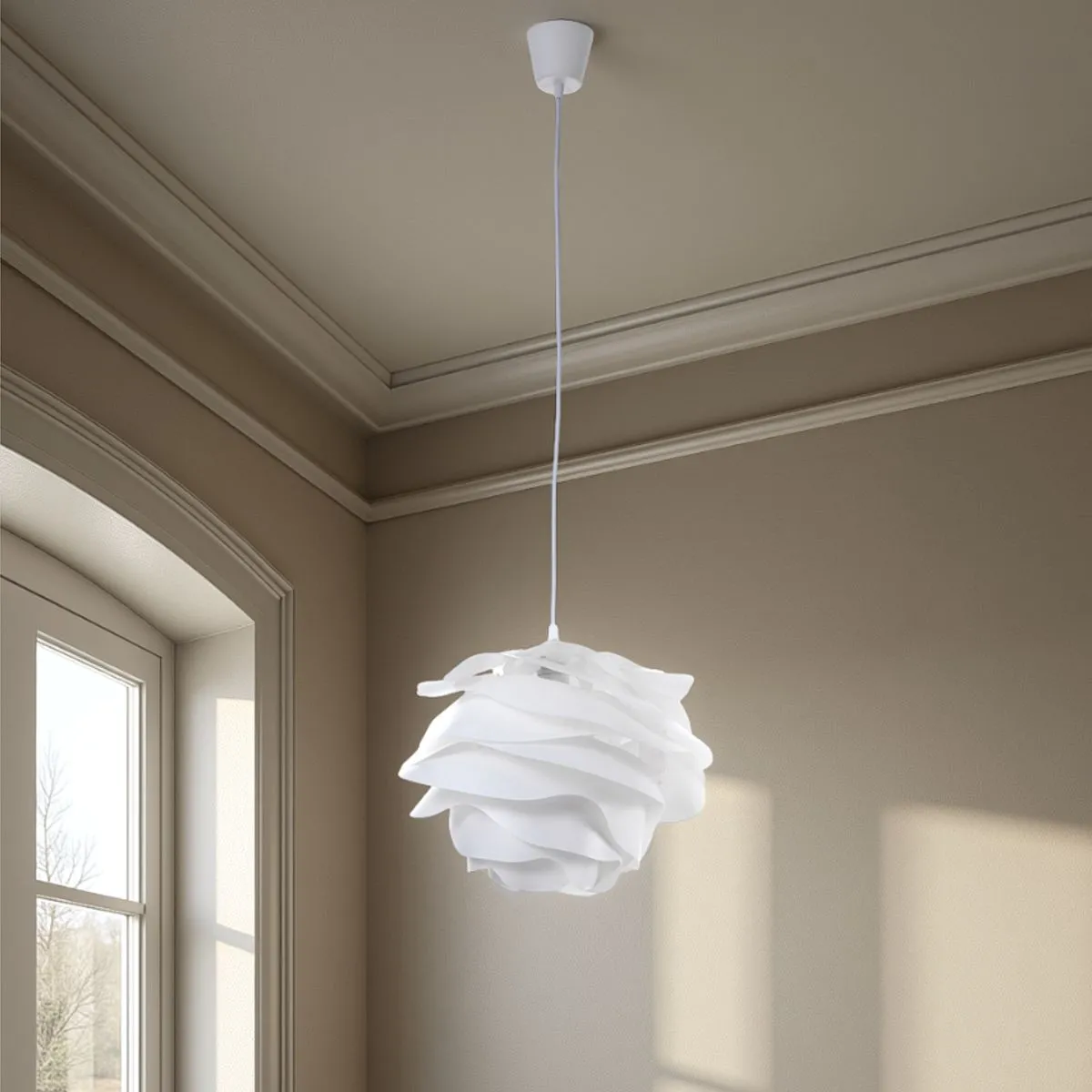 Lampadario Cloud Tomasucci a petali bianchi