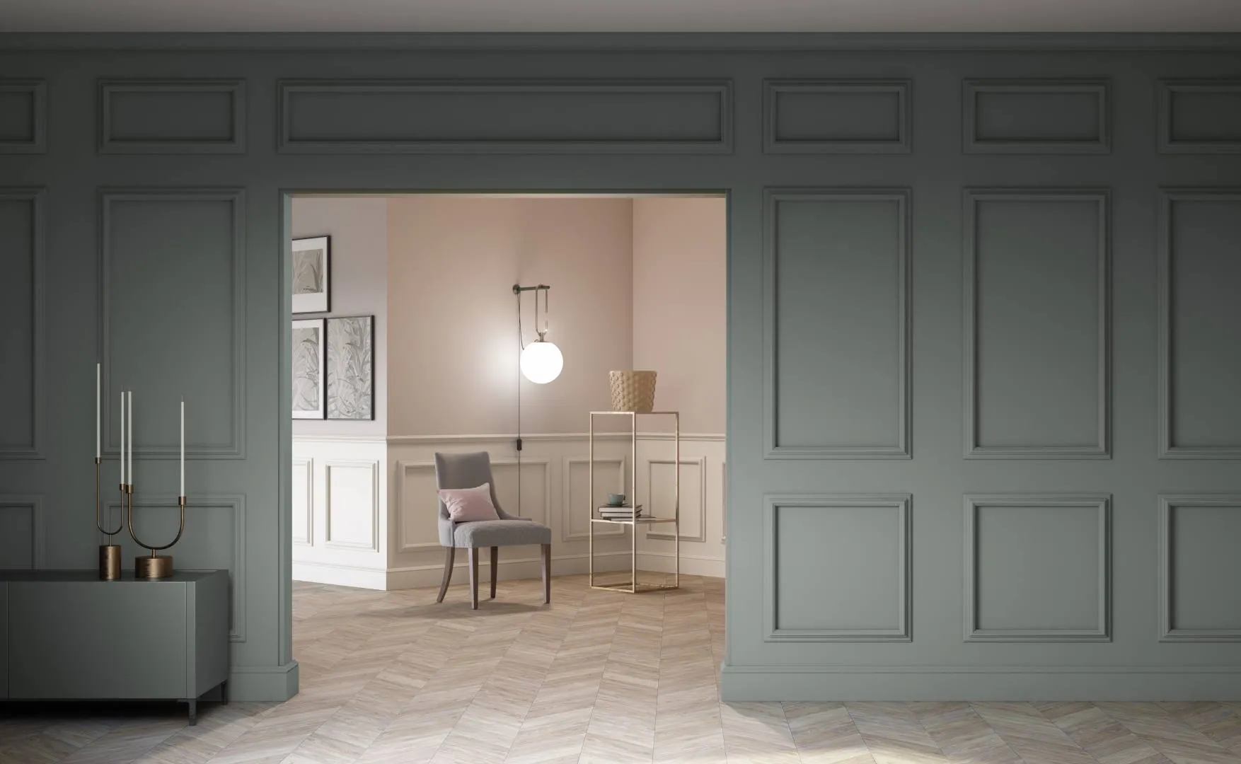 Boiserie Idea Tosato laccata grigio verde con riquadri modanati attorno a un varco verso un'altra stanza