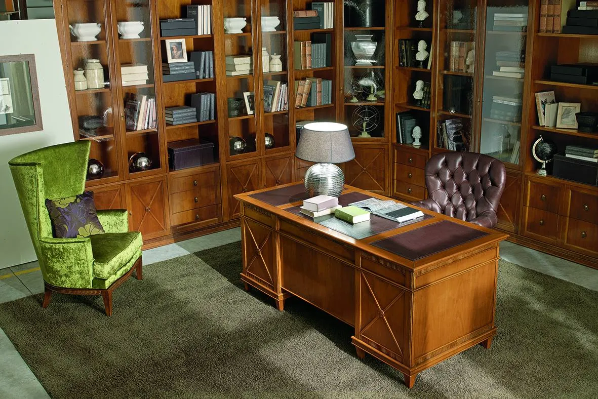 Studio classico con libreria ad angolo Tosato 60.17 in ciliegio, scrivania e poltrona di velluto verde