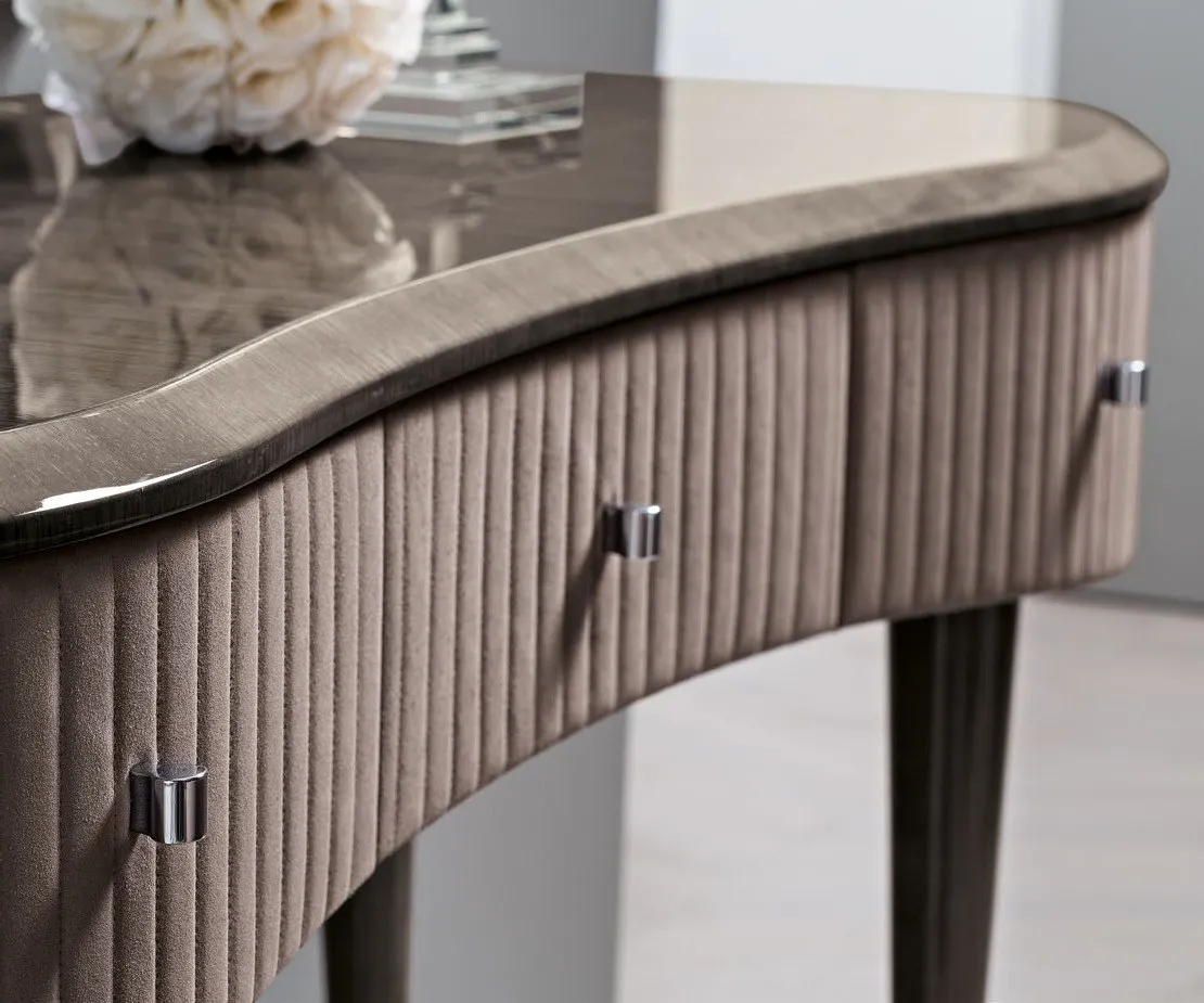 Piano a saponetta della consolle Amber Saber Jewels