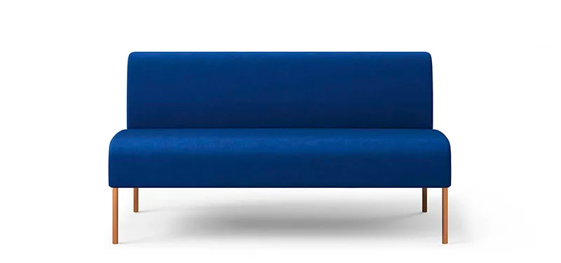 Panca Nana Domingo blu su gambe