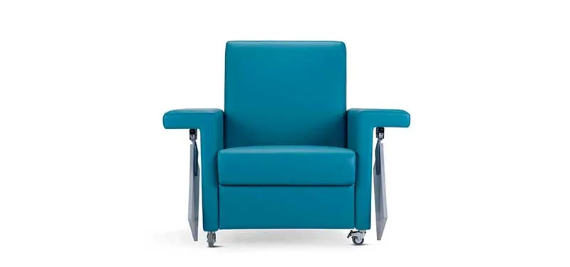 Poltrona HTC-02 Domingo blu, vista frontale