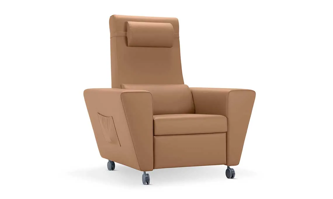 Poltrona HTC-04 Domingo beige vista di tre quarti