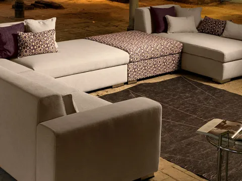 Vai alla foto 1