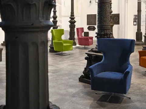 Vai alla foto 1