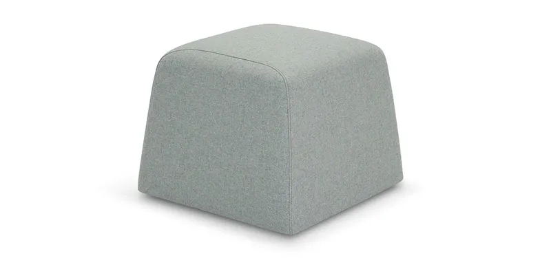 Pouf Joe Domingo grigio azzurro di tre quarti