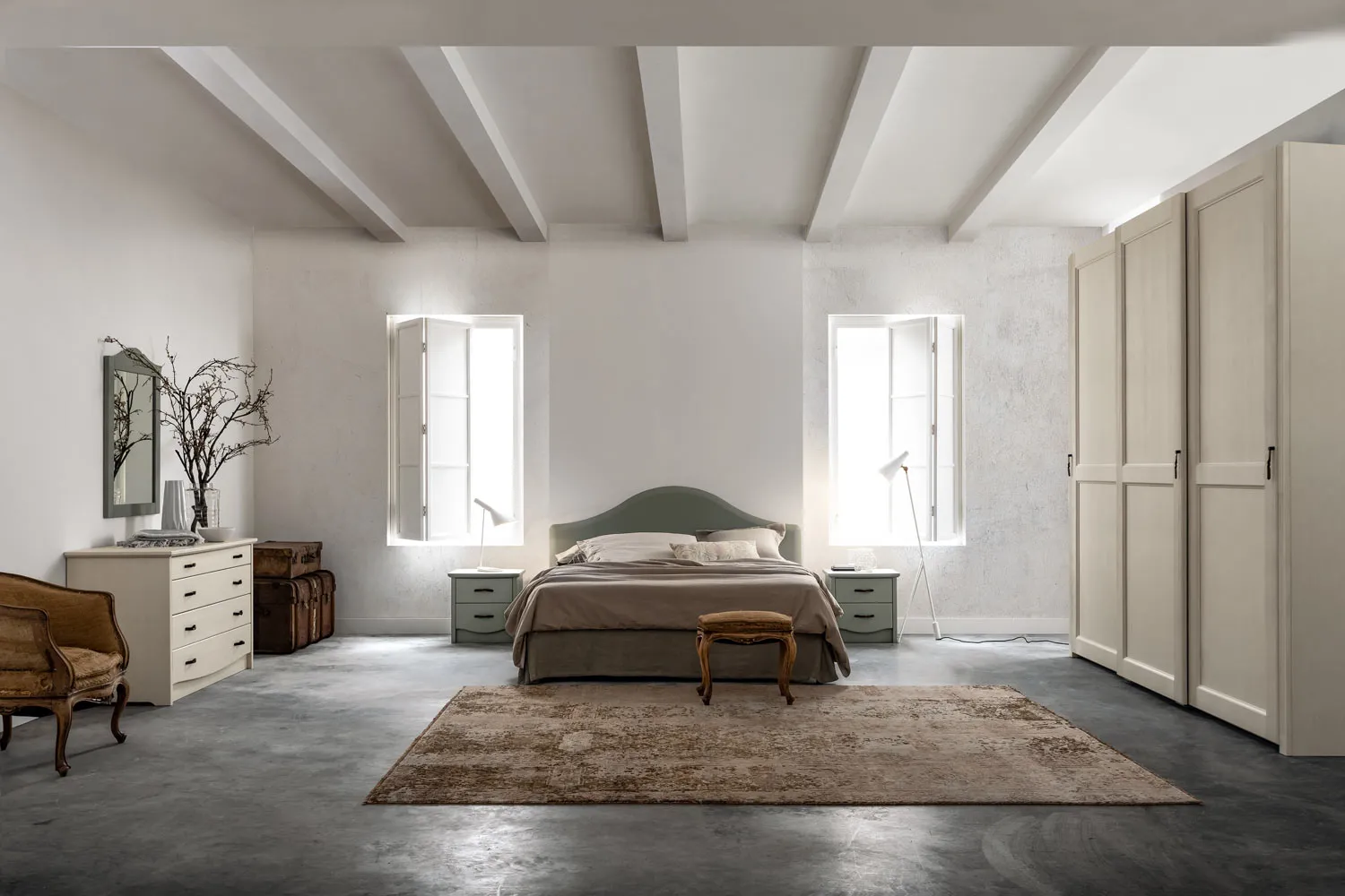 Camera da letto Everyday Gendarme Callesella con letto, comò e armadio a tre ante in legno chiaro