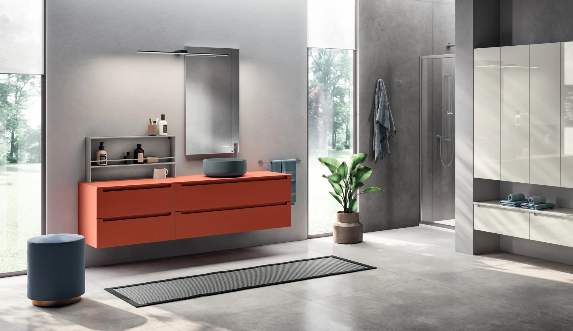 Bagno Idro Scavolini con lunga base sospesa laccata Rosso Marocco e armadio laccato lucido chiaro