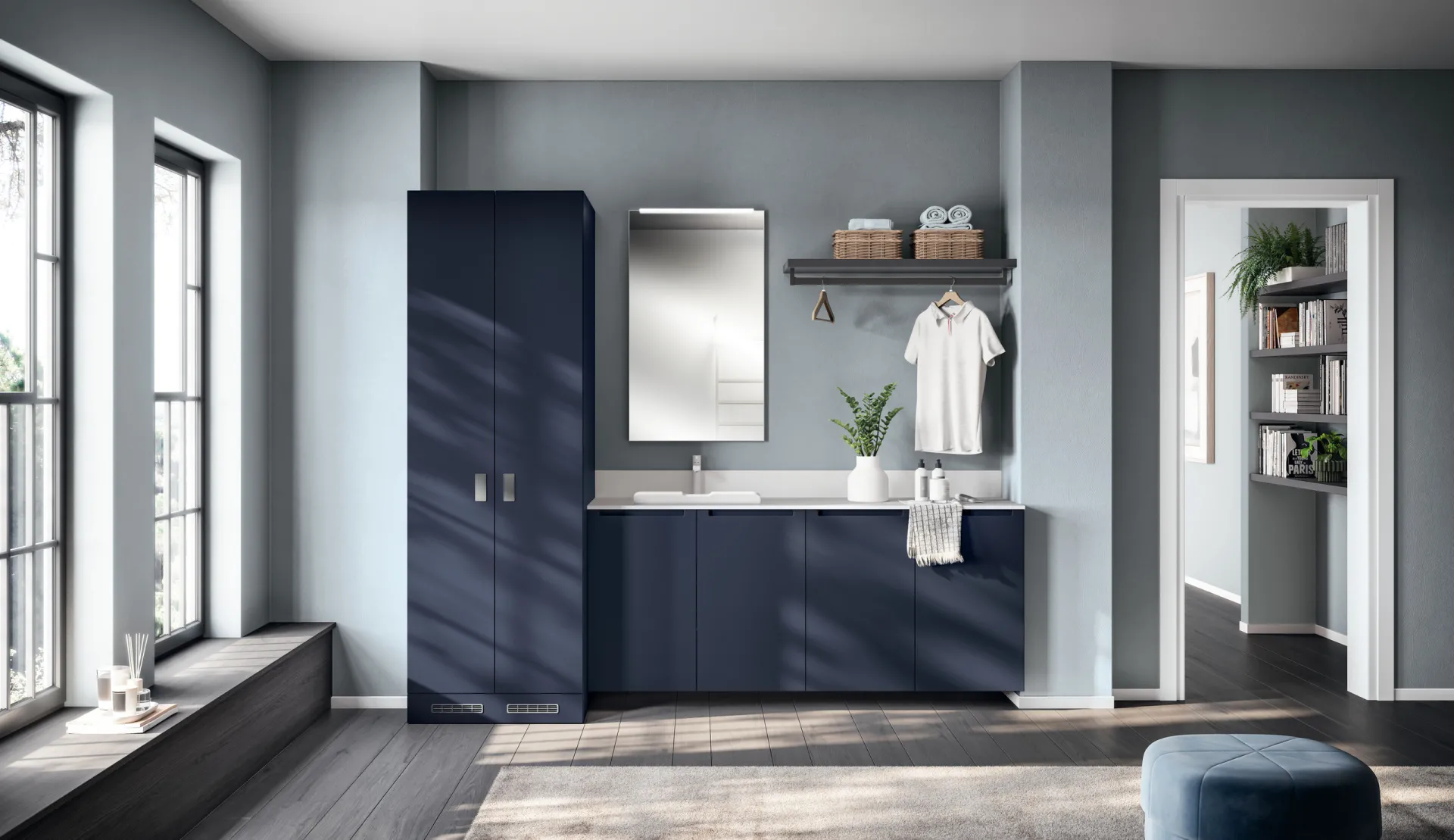 Bagno Idro Scavolini in laccato opaco Blu Moon con colonna alta e specchio