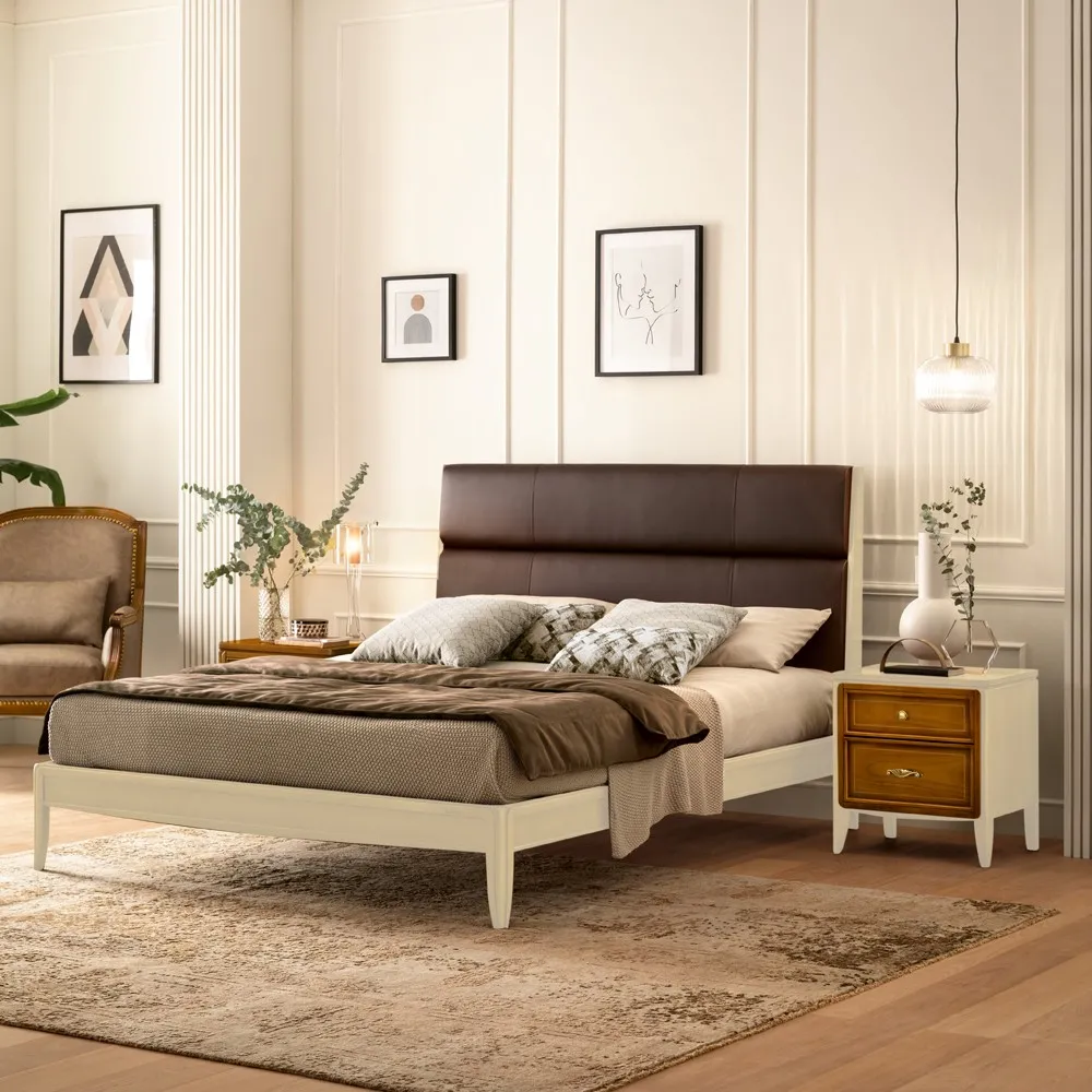 Letto Sogno Le Fablier con struttura avorio e comodino abbinato