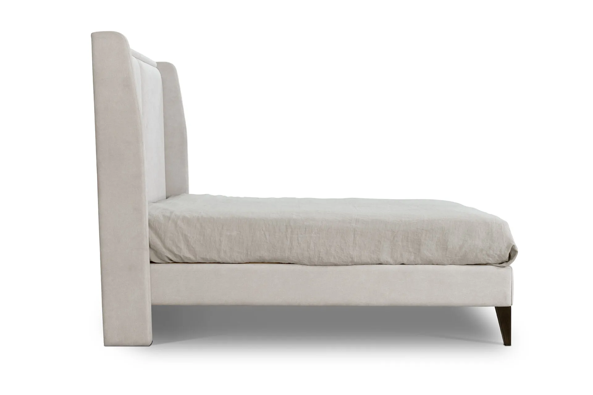 Profilo del letto imbottito Tosato 42.25 con piedi in legno scuro