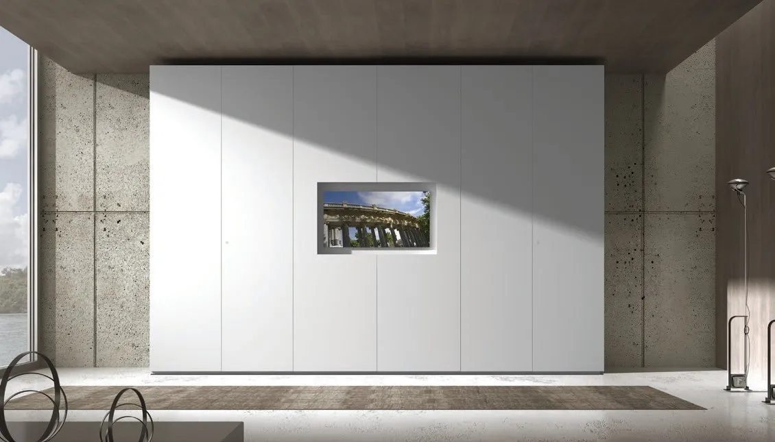 Armadio Loft Voltan a sei ante battenti laccato bianco con kit TV