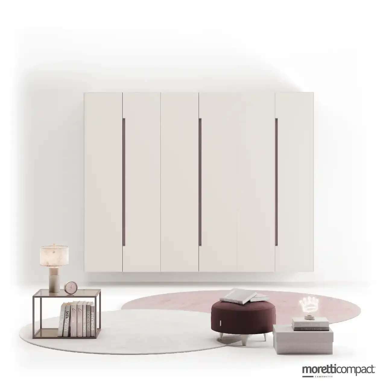 Armadio sospeso Fly Moretti Compact a sei ante con maniglie Rail mora