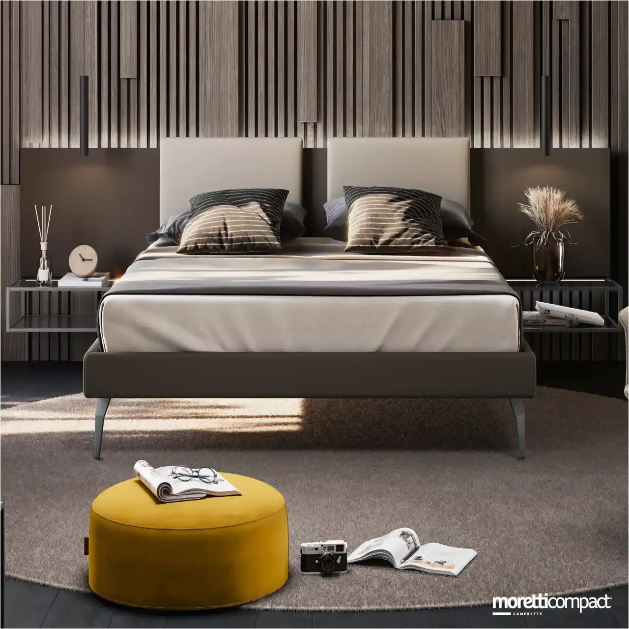 Letto sommier matrimoniale Moretti Compact con pannello Wally e cuscini Pillow