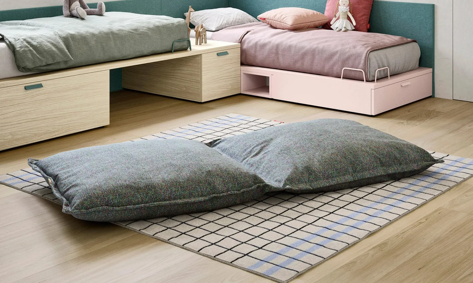 Pouf Clip Nidi grigio aperto a terra fra i letti