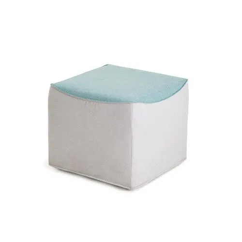 Pouf Cube Aerre Divani con piano azzurro e fianchi grigi