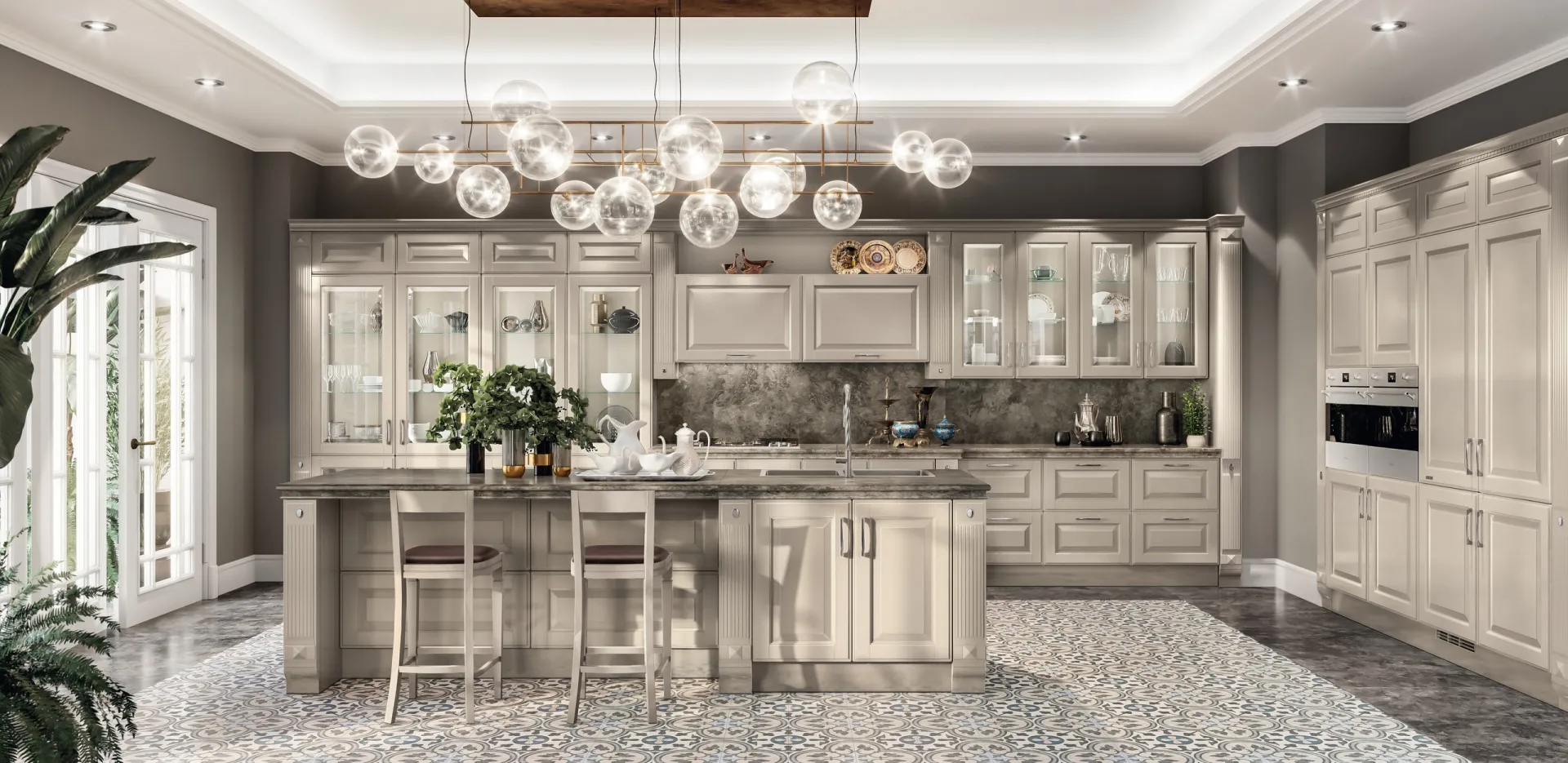 Cucina Baltimora Scavolini in laccato opaco Visone con isola centrale, vetrine e maniglie cromate