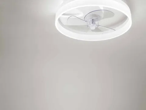 Vai alla foto 2