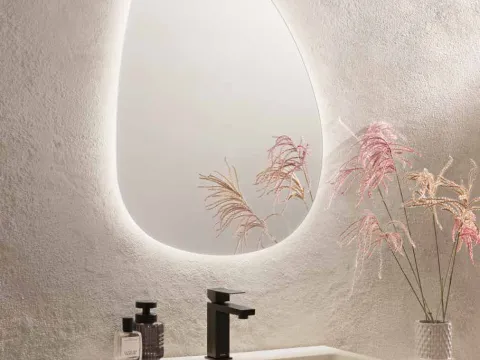 Vai alla foto 2